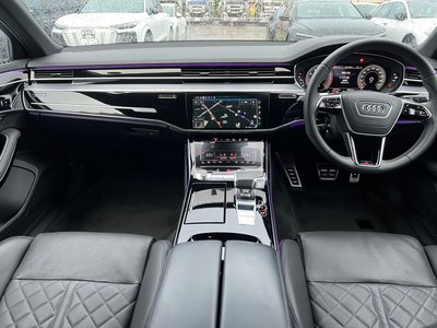 2023 AUDI A8 photo 3