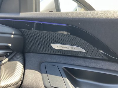 2025 AUDI SQ5 thumbnail 40
