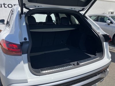 2025 AUDI SQ5 photo 12