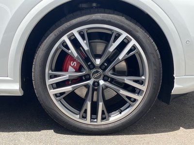 2025 AUDI SQ5 photo 16