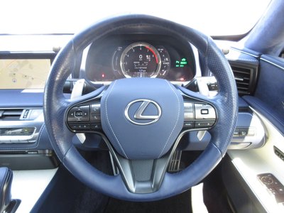 2018 Lexus LC — миниатюра 47
