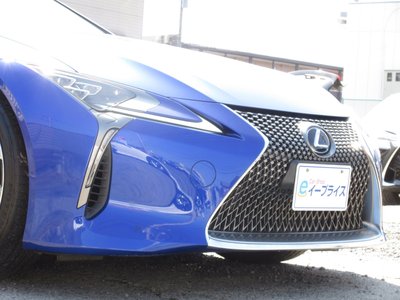 2018 Lexus LC — миниатюра 32