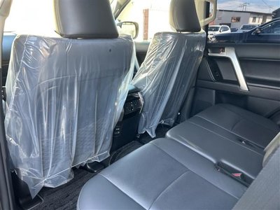 2023 Toyota LAND CRUISER PRADO thumbnail 29