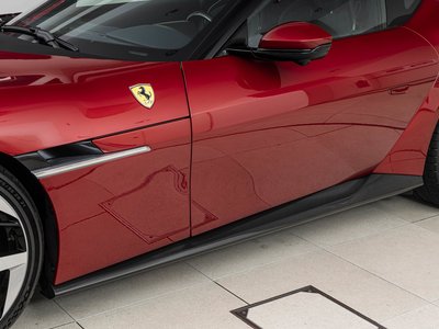 صورة 28 لـ 2025 Ferrari 12 CILINDRI