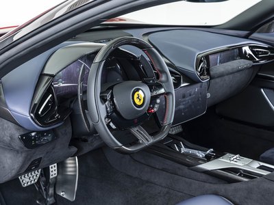صورة 14 لـ 2025 Ferrari 12 CILINDRI