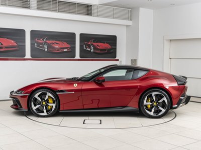 صورة 9 لـ 2025 Ferrari 12 CILINDRI