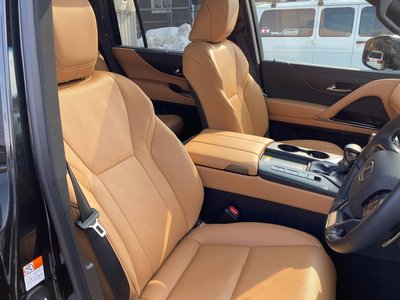 2025 Lexus LX — фото 27
