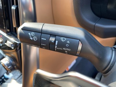 2025 Lexus LX — фото 34