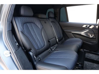 صورة مصغرة 48 لـ 2020 BMW X7