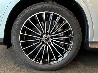 2026 Mercedes-BENZ GLC photo 3