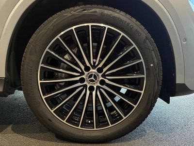 2026 Mercedes-BENZ GLC photo 5