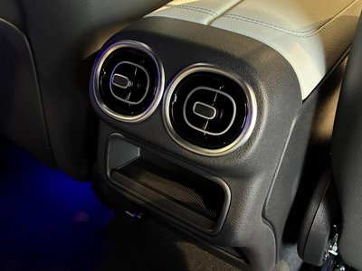 2026 Mercedes-BENZ GLC thumbnail 21