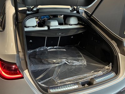2026 Mercedes-BENZ GLC photo 10