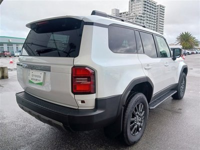 صورة 7 لـ 2025 Toyota LAND CRUISER 250