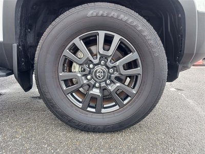 صورة 12 لـ 2025 Toyota LAND CRUISER 250