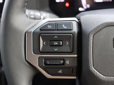 صورة 31 لـ 2024 Toyota LAND CRUISER 250