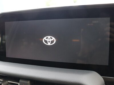 صورة 63 لـ 2024 Toyota LAND CRUISER 250