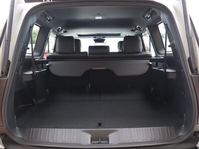 صورة 74 لـ 2024 Toyota LAND CRUISER 250