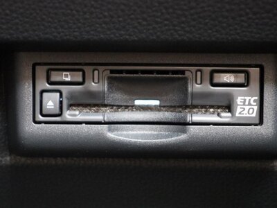 صورة 107 لـ 2024 Toyota LAND CRUISER 250