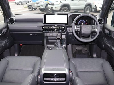 صورة 6 لـ 2024 Toyota LAND CRUISER 250