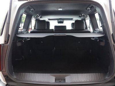 صورة 18 لـ 2024 Toyota LAND CRUISER 250