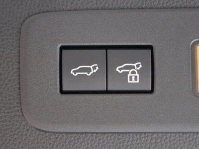 صورة 94 لـ 2024 Toyota LAND CRUISER 250