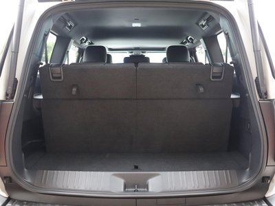 صورة 76 لـ 2024 Toyota LAND CRUISER 250