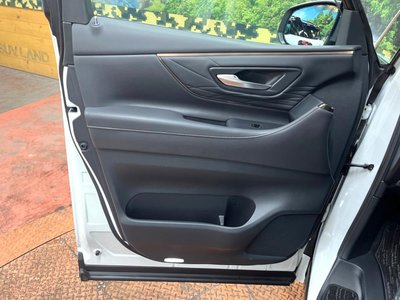 2023 Toyota ALPHARD — фото 62