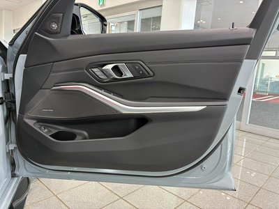 2025 BMW M3 TOURING thumbnail 39