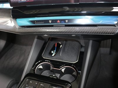 2025 BMW I5 thumbnail 47