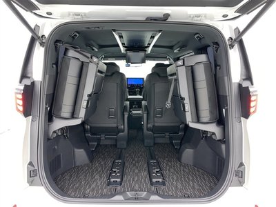 2023 Toyota ALPHARD — фото 34
