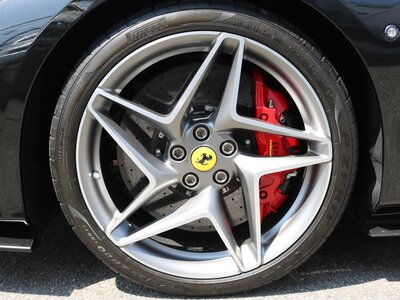 2021 Ferrari F8 TRIBUTO photo 12