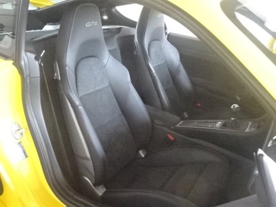 2016 Porsche CAYMAN thumbnail 19