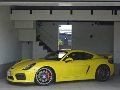 2016 Porsche CAYMAN photo 4