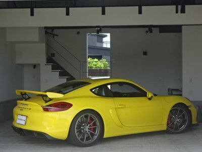 2016 Porsche CAYMAN photo 12