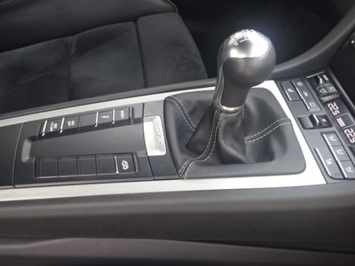 2016 Porsche CAYMAN thumbnail 29