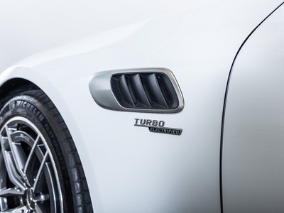 2025 Mercedes-BENZ GT AMG thumbnail 30