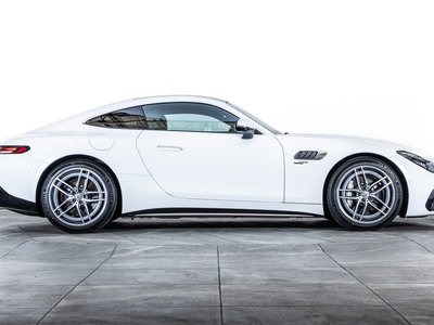2025 Mercedes-BENZ GT AMG photo 14