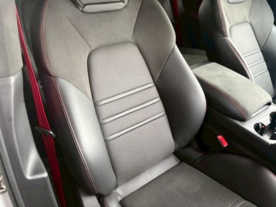 2025 Porsche CAYENNE photo 50