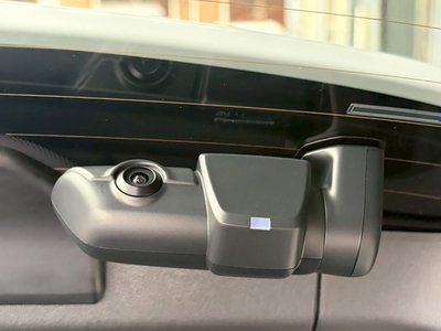 2025 Porsche CAYENNE photo 73