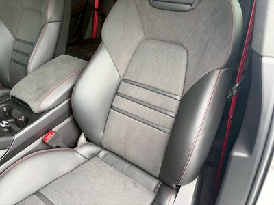 2025 Porsche CAYENNE photo 58