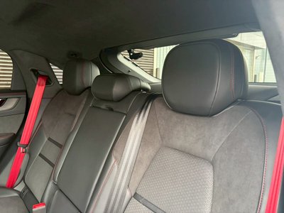 2025 Porsche CAYENNE photo 62