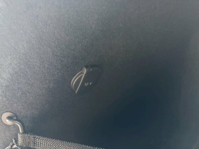 2025 Porsche CAYENNE photo 77