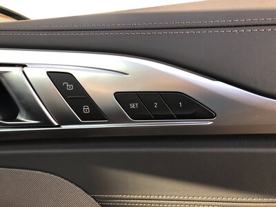 2022 BMW 8 SERIES CABRIOLET thumbnail 74