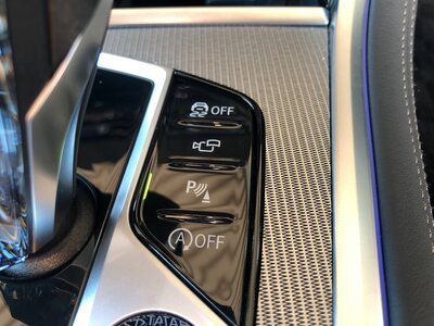 2022 BMW 8 SERIES CABRIOLET thumbnail 60