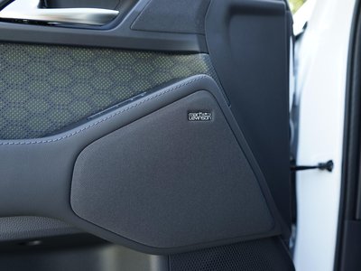 صورة 31 لـ 2025 Lexus GX