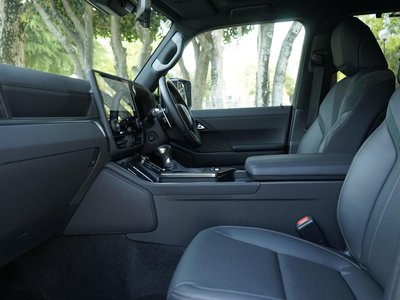 صورة 30 لـ 2025 Lexus GX