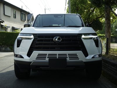 صورة 5 لـ 2025 Lexus GX