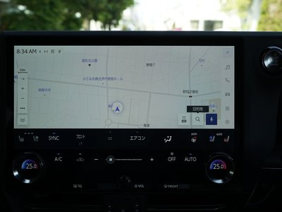 صورة 17 لـ 2025 Lexus GX