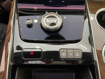 2025 Cadillac ESCALADE — миниатюра 36